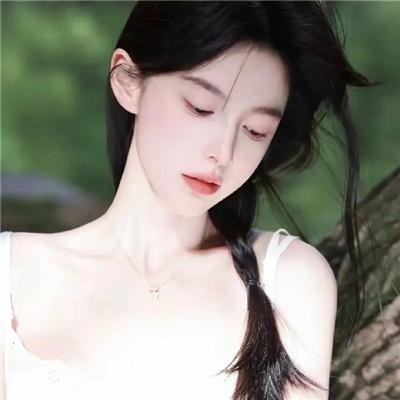 我和闺蜜一起穿进狗血短剧